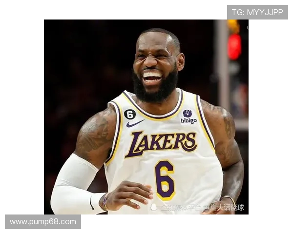 詹姆斯哈登场上场下全面解析从数据到影响力的深度观察