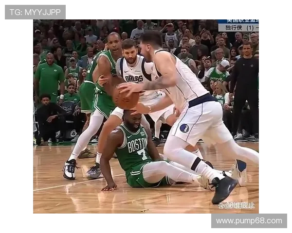 独行侠迎战凯尔特人焦点对决杜兰特与塔图姆谁能主宰比赛走势