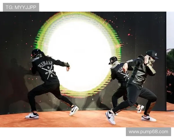 南京街舞队荣登全国街舞战术排行榜第六名展现实力与风采 南京街舞队荣登全国街舞战术排行榜第六名展现实力与风采