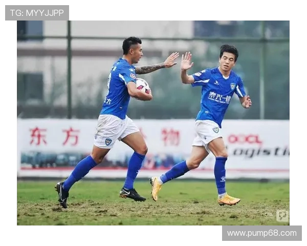 中甲联赛精彩对决泰州队迎战北体大球队全力争胜展现竞技风采